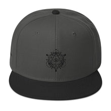 Load image into Gallery viewer, Geomecheye Snapback Hat