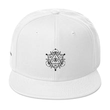 Load image into Gallery viewer, Geomecheye Snapback Hat